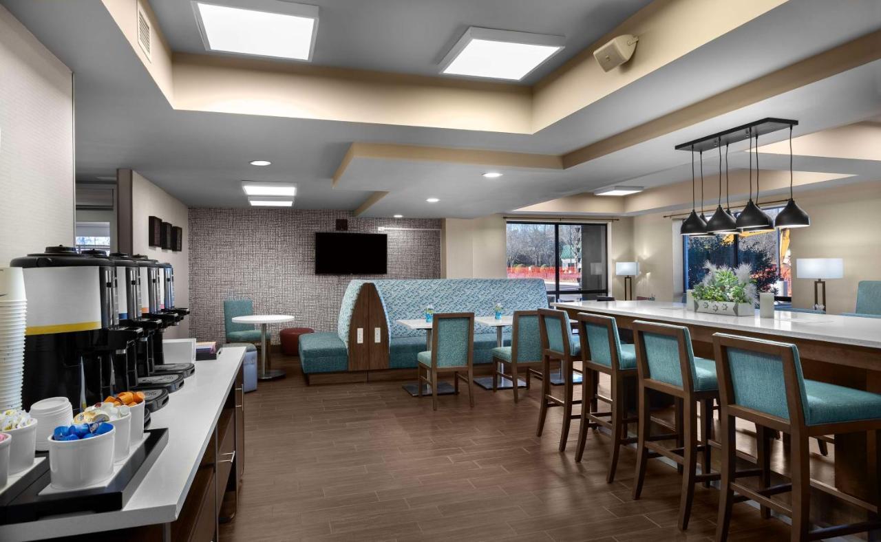 Hampton Inn Greenville/Travelers Rest Bagian luar foto